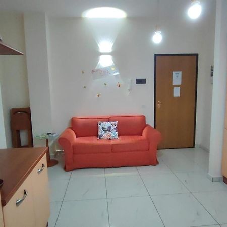 בארי Mariposa Guest House מראה חיצוני תמונה