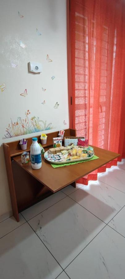 בארי Mariposa Guest House מראה חיצוני תמונה