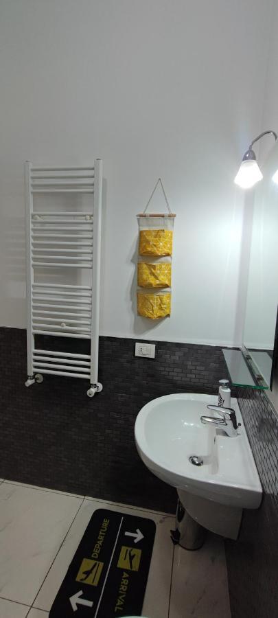 בארי Mariposa Guest House מראה חיצוני תמונה